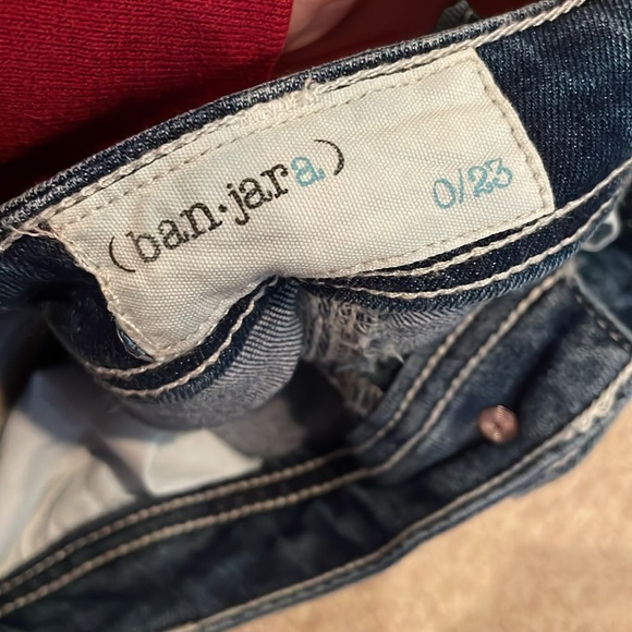 Size 0, Medium Wash Jeans with Cargo-Style Pockets - Picture 4 of 7